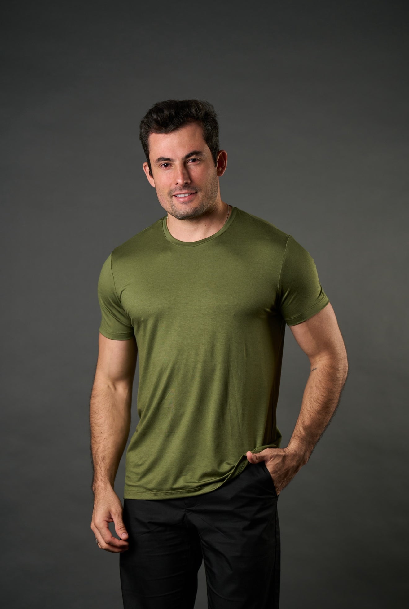 Camiseta Básica Tech + Frete Grátis