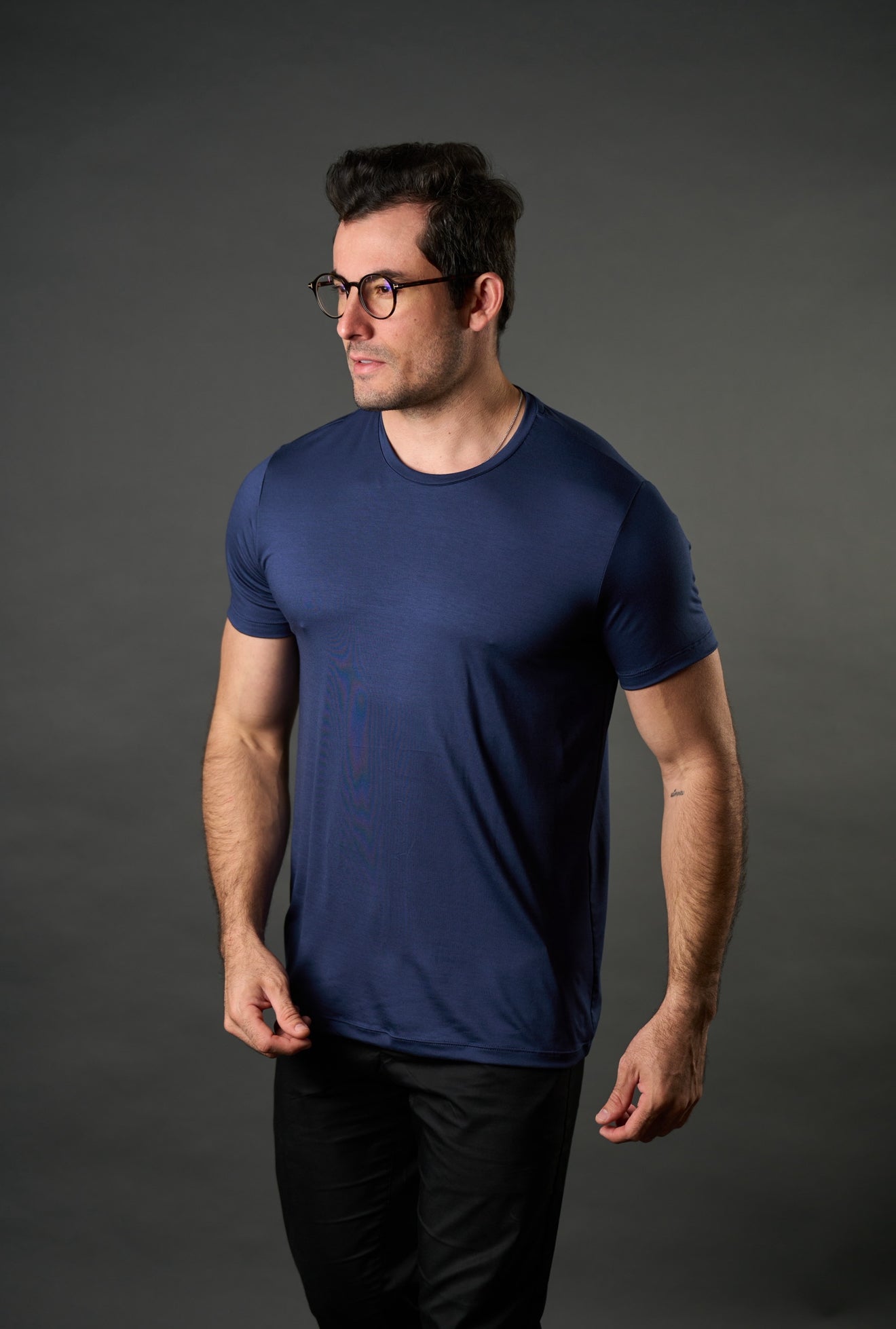 Camiseta Básica Tech + Frete Grátis